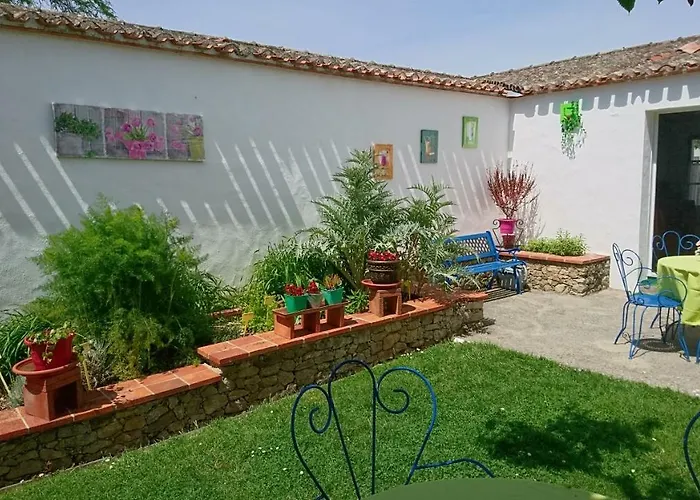 Les Chandeliers Ξενοδοχείο *